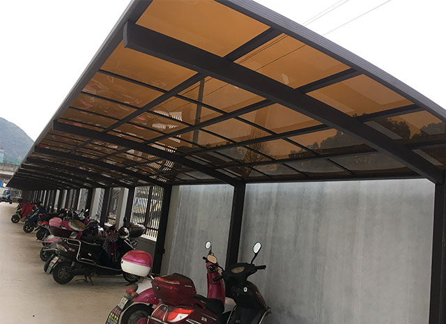 電動車車棚